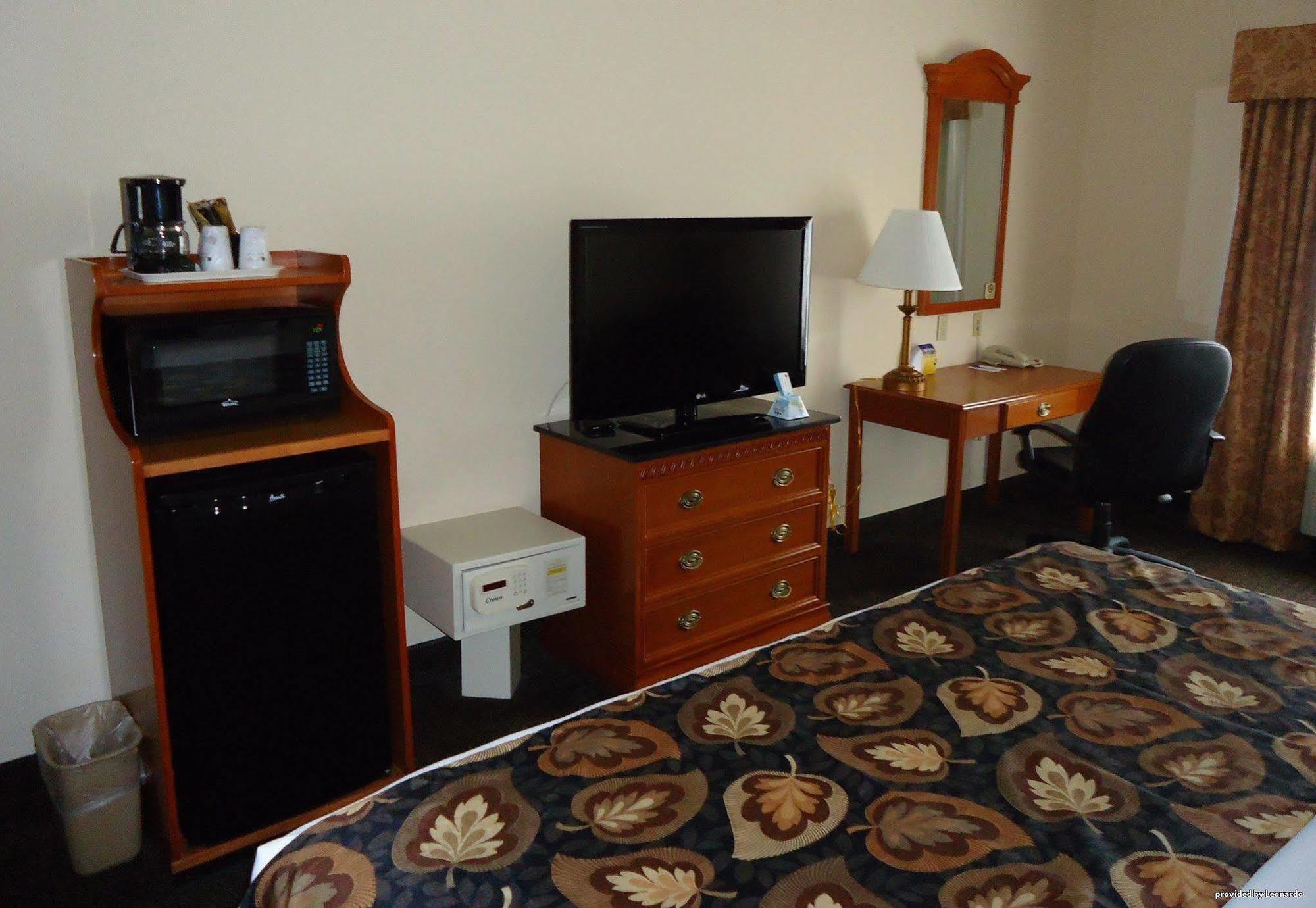 Best Western Magnolia Inn And Suites Ладсън Екстериор снимка